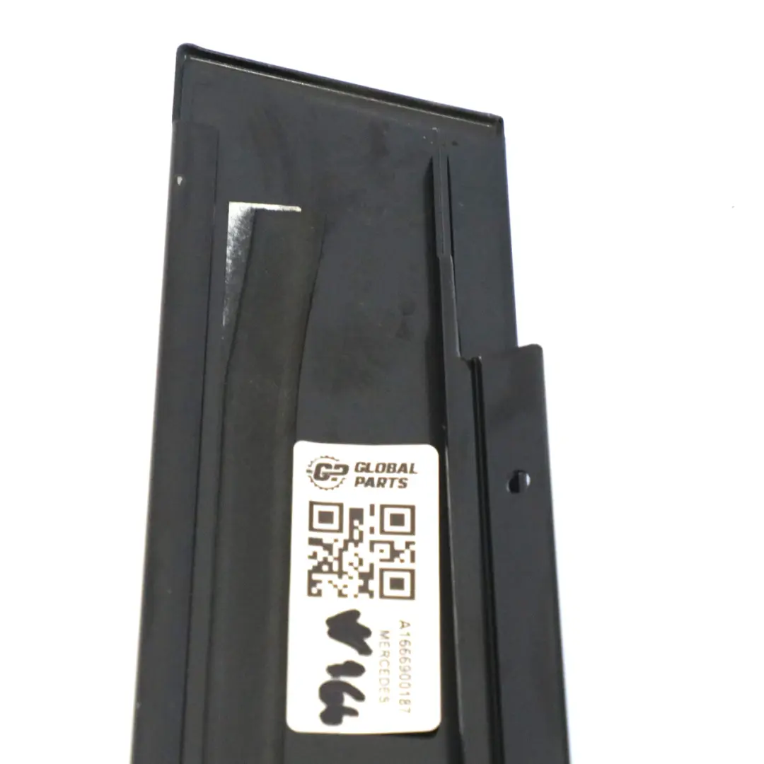  Colonnina B Cover Mercedes W166 Modanatura porta anteriore sinistra - SKU A1666900187 - Numero di parte A1666900187