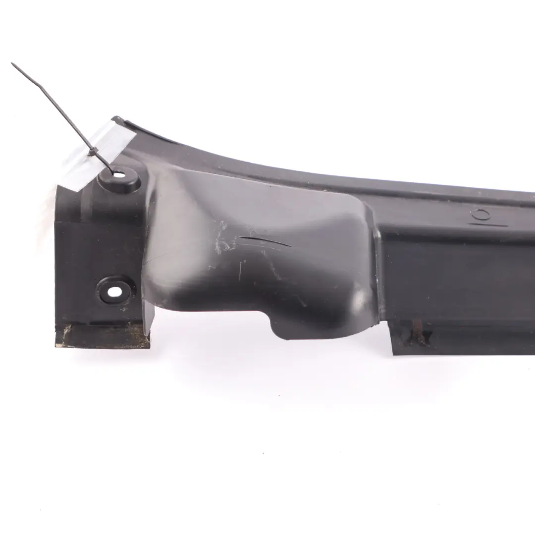 Mercedes W166 Osłona Wnęki Klapy Bagażnika - SKU A1666910008 - Numer Części A1666910008