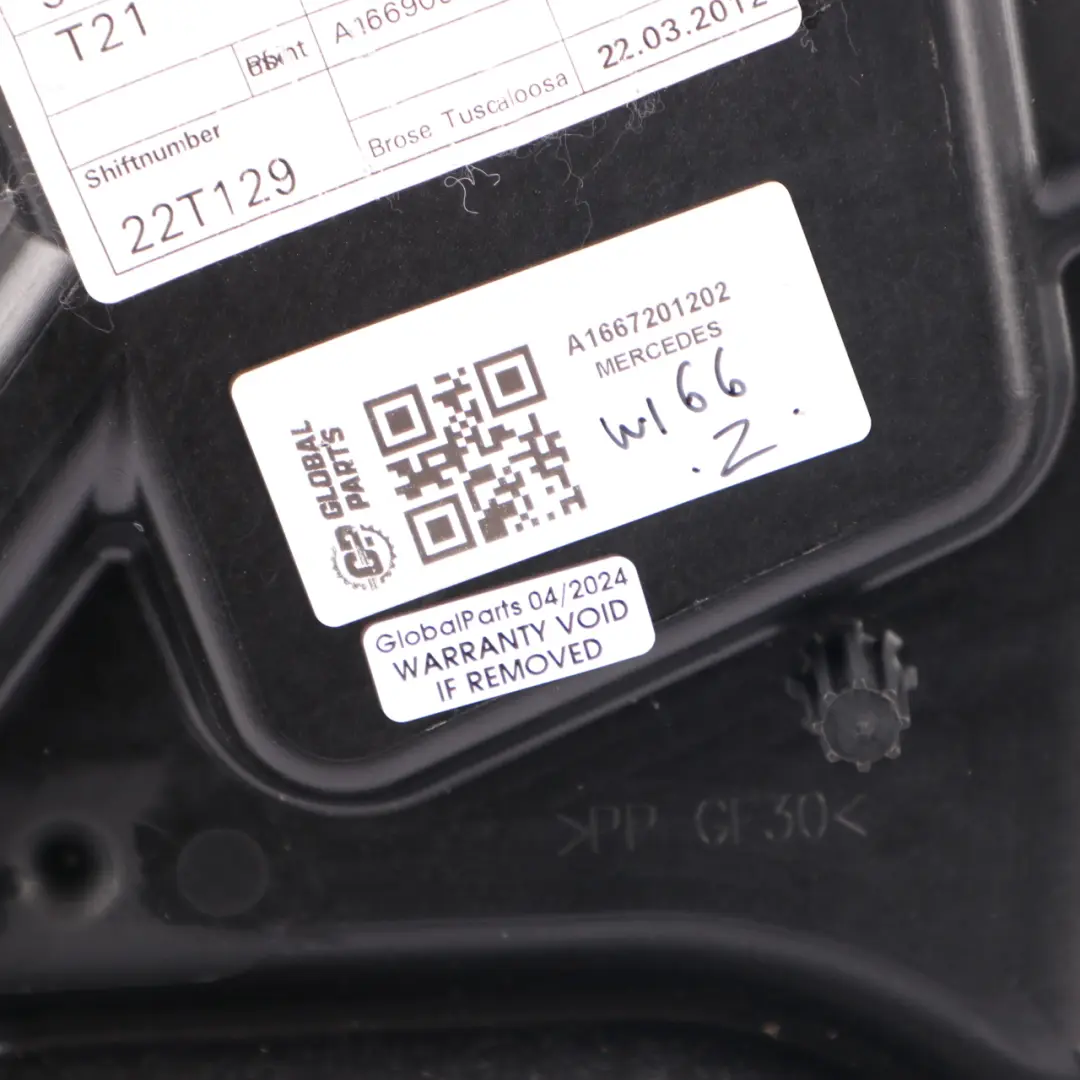 Window Lifter Regulator Front Right O/S Motor Panel to Mercedes W166 with Part number A1667201202 Mercedes W166 Window Lifter Regulator Front Right O/S Motor Panel - SKU A1667201202 - Part number A1667201202