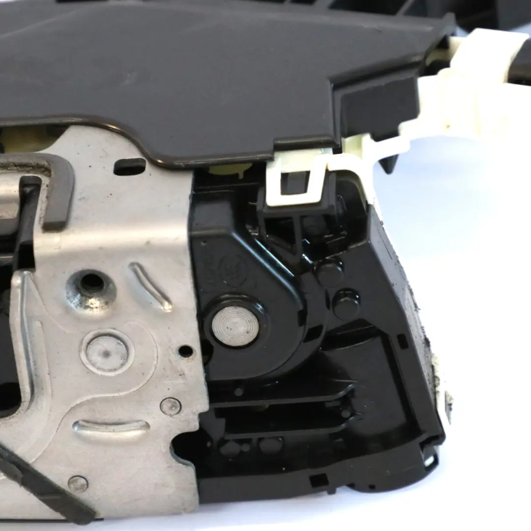 Mercedes W166 Serratura porta anteriore sinistra Scrocco attuatore - SKU A1667230314 - Numero di parte A1667230314
