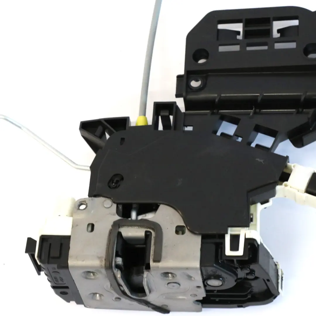 Serrure de Porte Avant Gauche Actionneur Loquet pour Mercedes W166 à propos du numéro de pièce A1667230314 Mercedes W166 Serrure de Porte Avant Gauche Actionneur Loquet - SKU A1667230314 - Numéro de pièce A1667230314