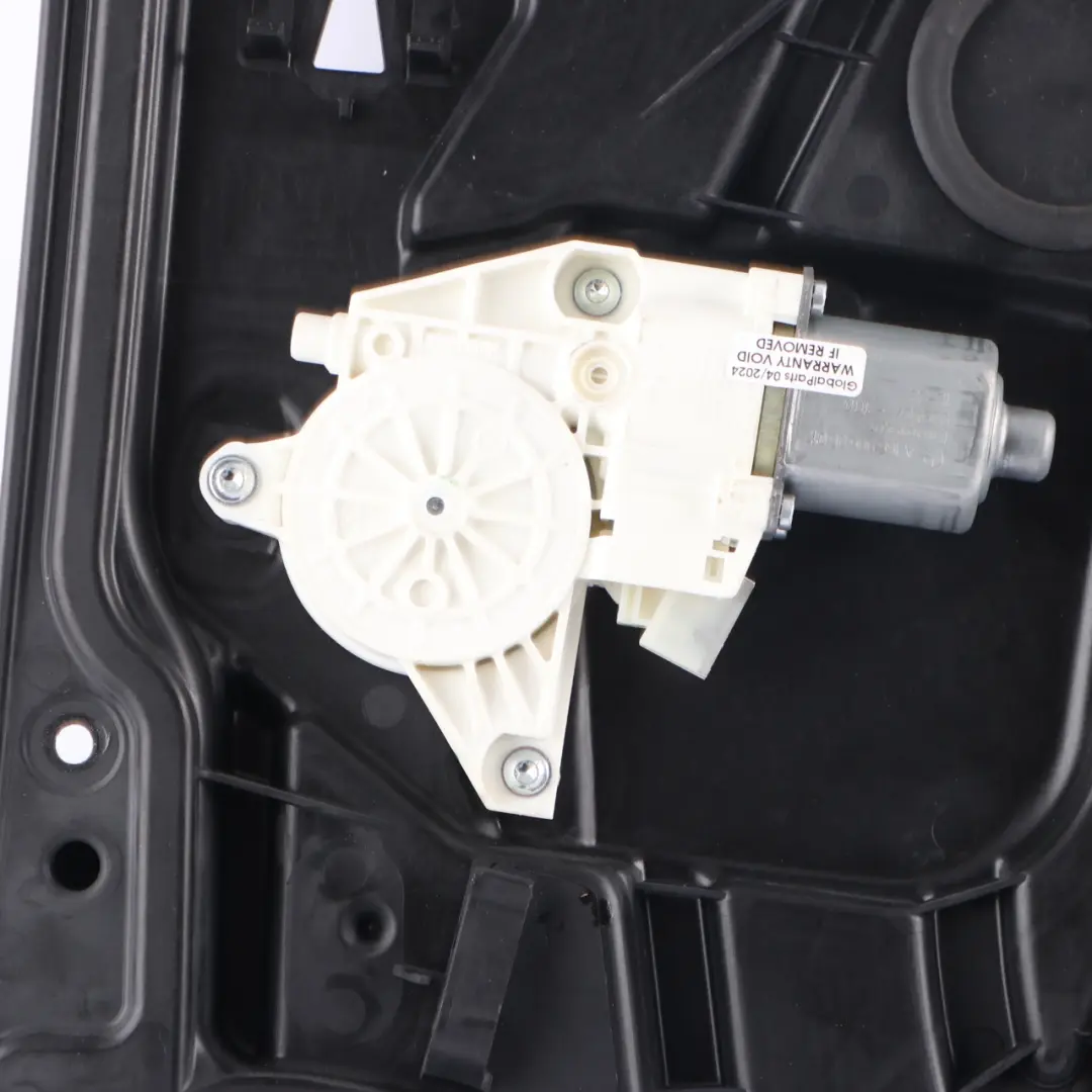 Mercedes W166 Fenster Heber Motor Hinten Rechts Außen Verkleidung - SKU A1667300279 - Teilenummer A1667300279