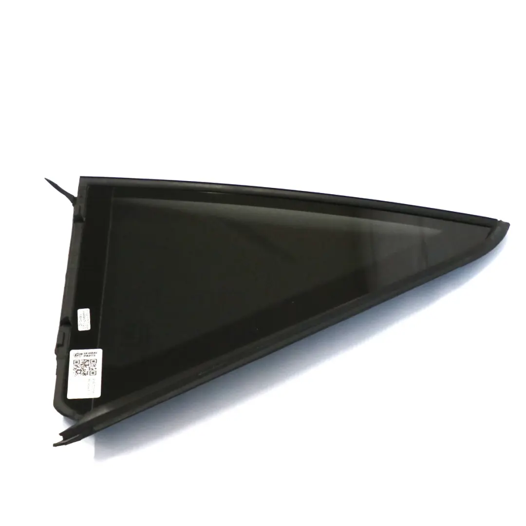 Vitrage arrière gauche Quarter Glass teinté AS3 pour Mercedes ML W166 à propos du numéro de pièce A1667301555 Mercedes ML W166 Vitrage arrière gauche Quarter Glass teinté AS3 - SKU A1667301555 - Numéro de pièce A1667301555