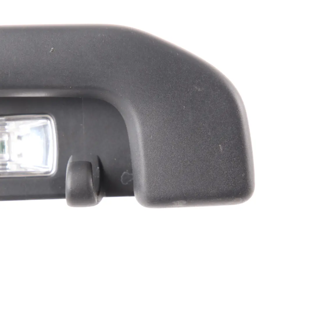 Rączka Podsufitki Z Lampką Tylna Lewa Czarna do Mercedes W177 W247 o numerze A0009064705 Mercedes W177 W247 Rączka Podsufitki Z Lampką Tylna Lewa Czarna - SKU A0009064705 - Numer Części A0009064705