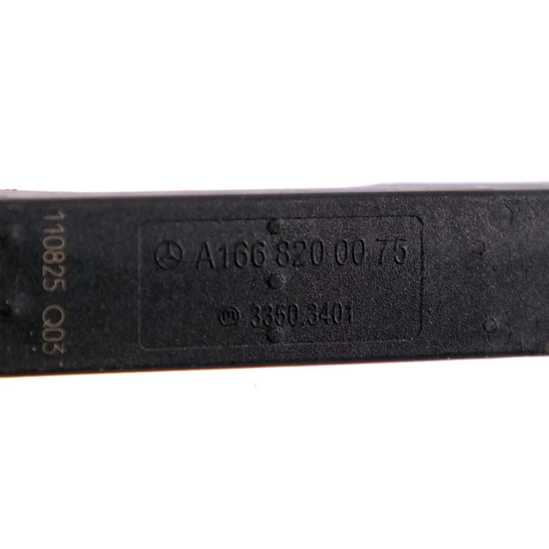 Mercedes W205 Antena Antena Control Unidad Entrada sin llave - SKU A1668200075 - Número de pieza A1668200075