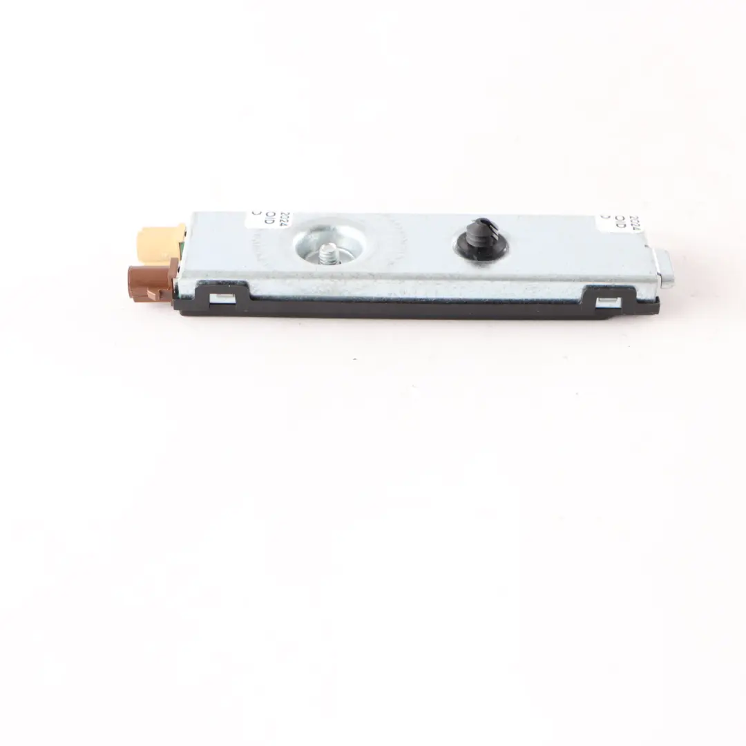 Mercedes W176 Radio Antenna AMP Aerial Amplifier Module - SKU A1668201289 - Part number A1668201289