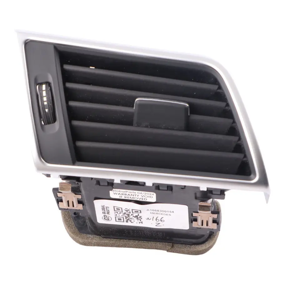 Bocchetta aria cruscotto lato sinistro per Mercedes W166 con numero di parte A1668300154 Mercedes W166 Bocchetta aria cruscotto lato sinistro - SKU A1668300154 - Numero di parte A1668300154