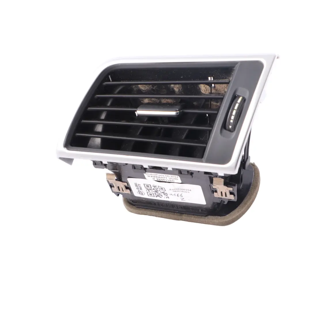 Bocchetta Aria Cruscotto Destra per Mercedes W166 con numero di parte A1668300254 Mercedes W166 Bocchetta Aria Cruscotto Destra - SKU A1668300254 - Numero di parte A1668300254