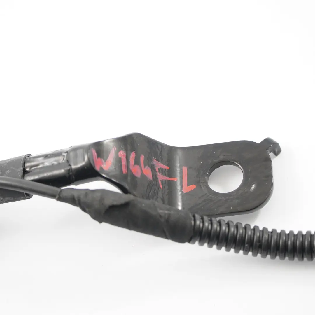 Fibbia cintura sicurezza anteriore sinistra destra per Mercedes ML W166 con numero di parte A1668600169 Mercedes ML W166 Fibbia cintura sicurezza anteriore sinistra destra - SKU A1668600169 - Numero di parte A1668600169