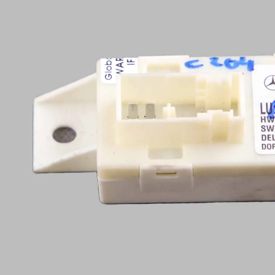 Headlight Level Sensor Leveling Control Unit Module to Mercedes W204 with Part number A1669003401 Mercedes W204 Headlight Level Sensor Leveling Control Unit Module - SKU A1669003401 - Part number A1669003401