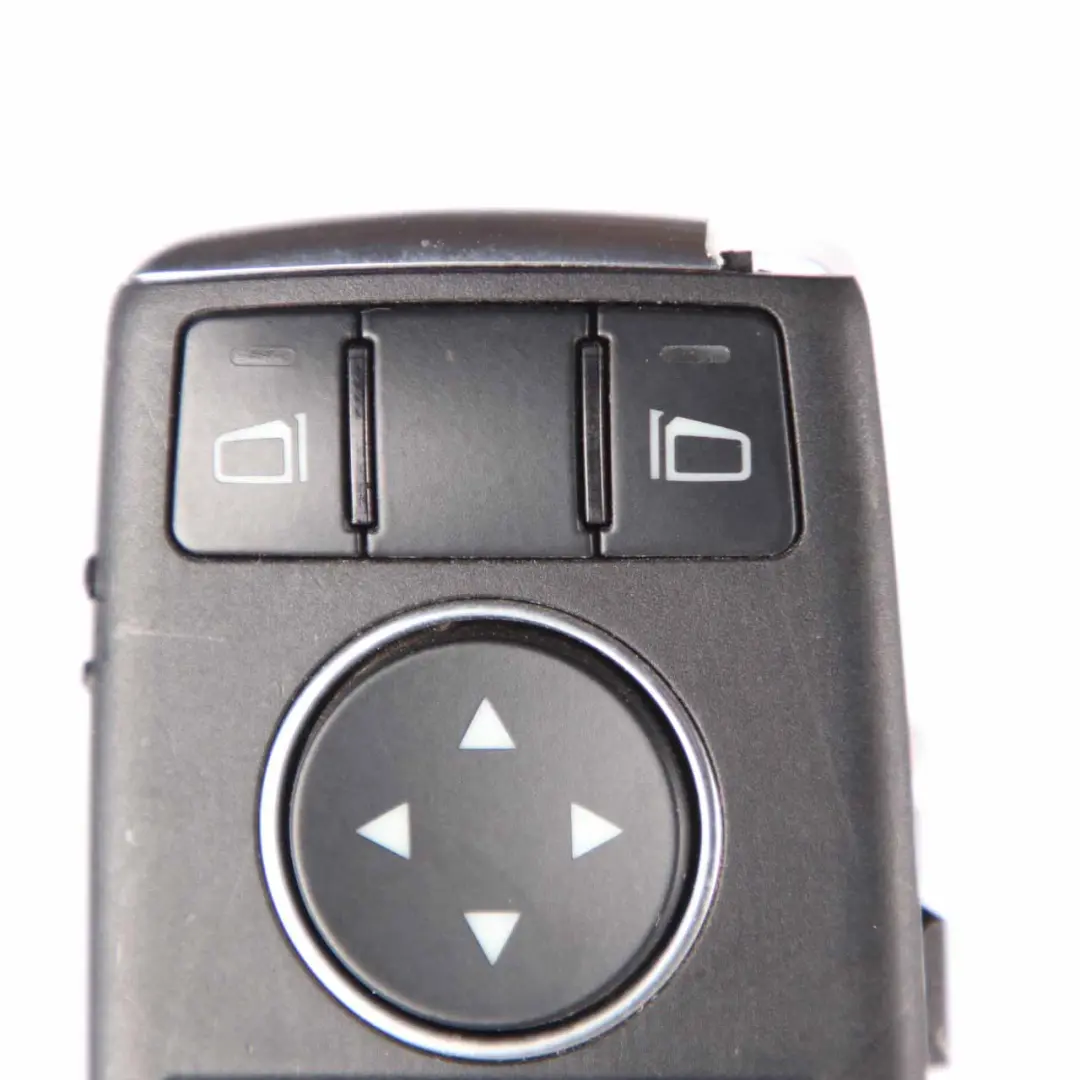 Interruptor del elevalunas eléctrico lado conductor para Mercedes W176 con número de pieza A1669054300 Mercedes W176 Interruptor del elevalunas eléctrico lado conductor - SKU A1669054300 - Número de pieza A1669054300