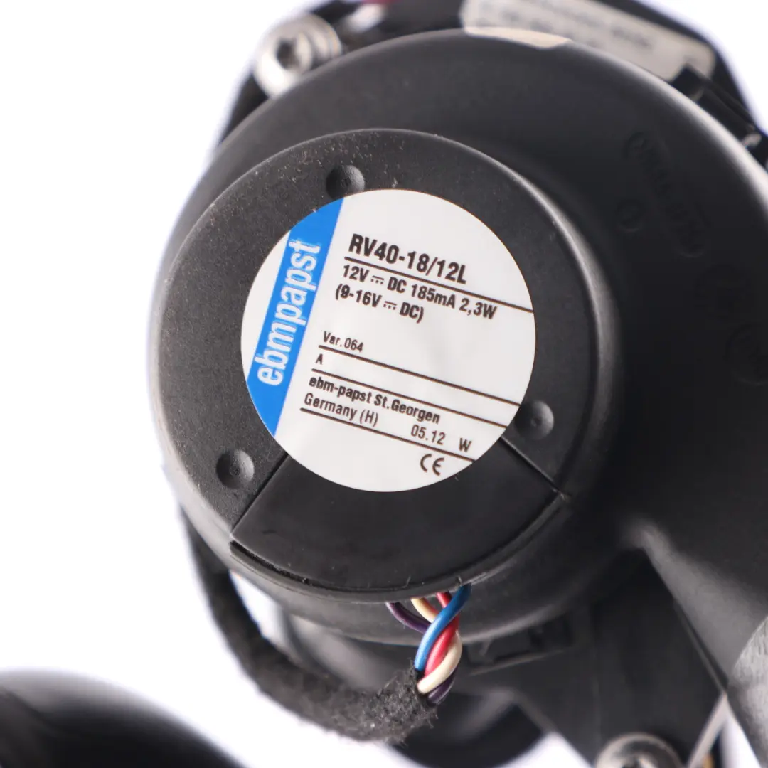 Radio Dash Display Refrigeración Impeller Fan para Mercedes W166 con número de pieza A1669068800 Mercedes W166 Radio Dash Display Refrigeración Impeller Fan - SKU A1669068800 - Número de pieza A1669068800