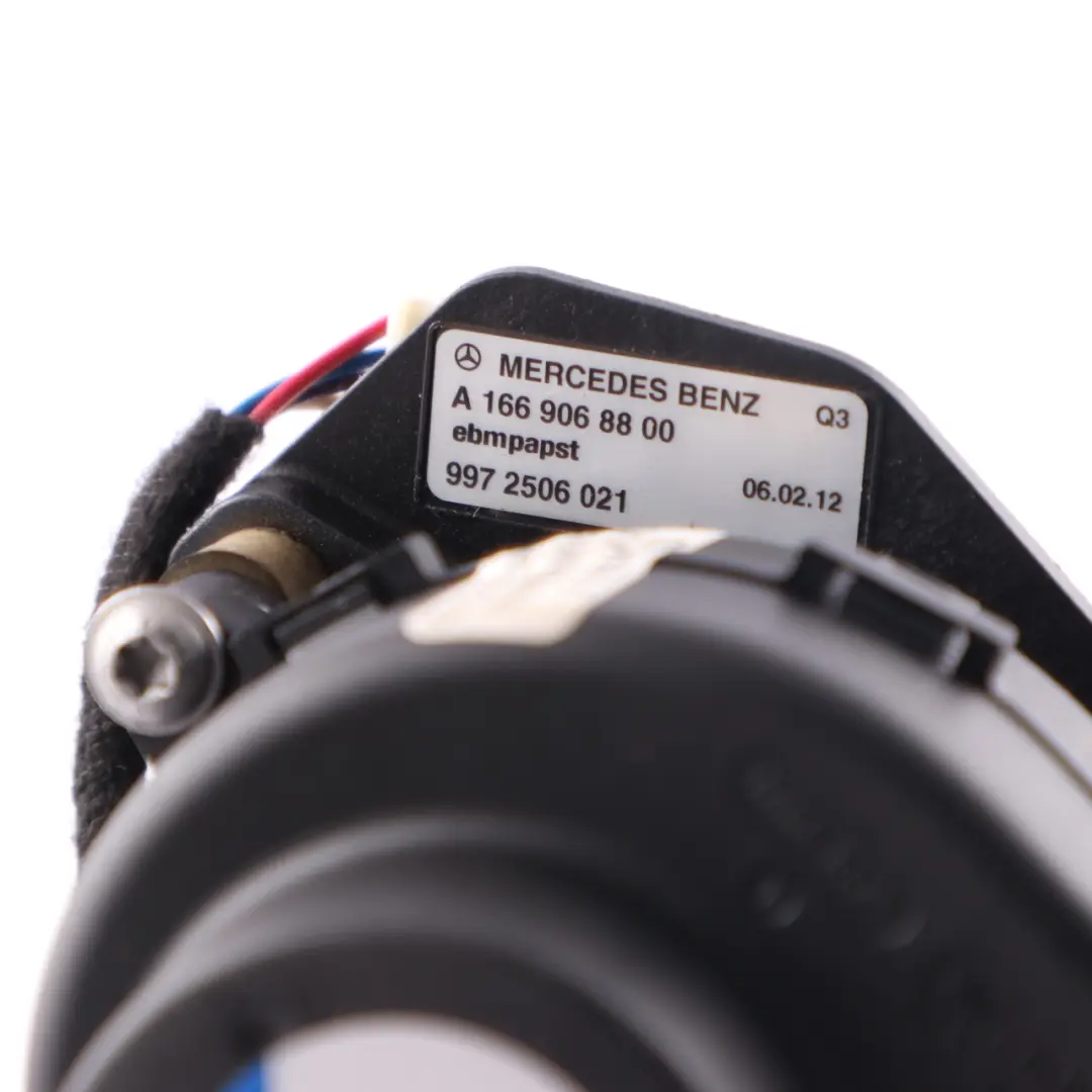 Mercedes W166 Radio Dash Display Refroidissement Impeller Fan - SKU A1669068800 - Numéro de pièce A1669068800