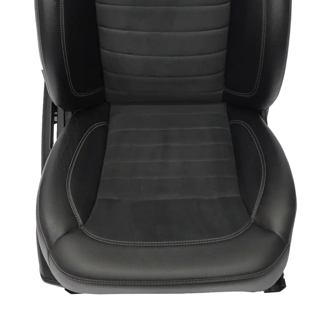 Asiento Delantero Sport Derecho Tela Imitación Cuero Negro para Mercedes ML W166 con número de pieza A1669101047 Mercedes ML W166 Asiento Delantero Sport Derecho Tela Imitación Cuero Negro - SKU A1669101047-1 - Número de pieza A1669101047