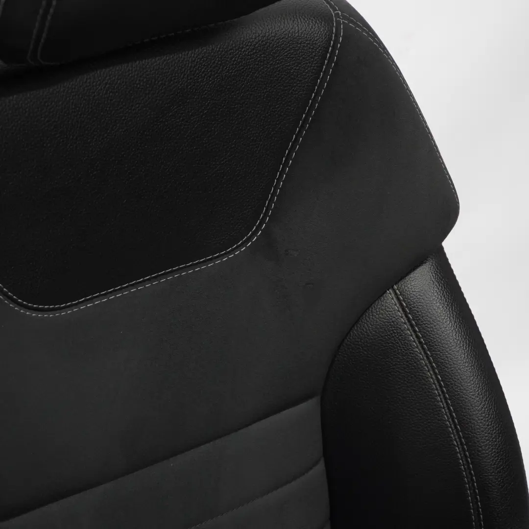 Siège Avant Sport Droit Tissu Simili Cuir Noir pour Mercedes ML W166 à propos du numéro de pièce A1669101047 Mercedes ML W166 Siège Avant Sport Droit Tissu Simili Cuir Noir - SKU A1669101047-1 - Numéro de pièce A1669101047