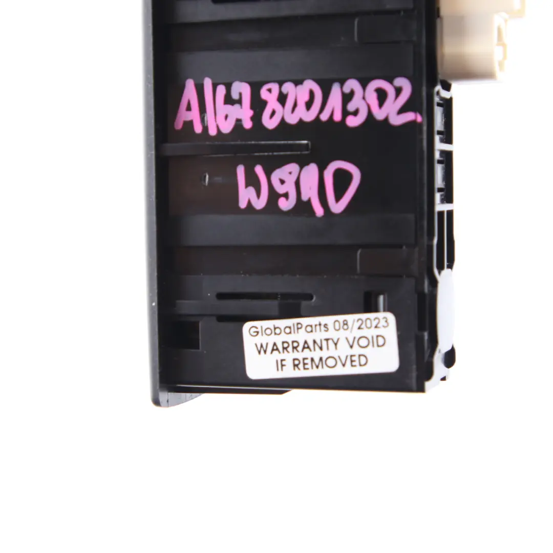 W167 W256 USB Ladegerät Anschlusseinheit für Mercedes mit Teilenummer A1678201302 Mercedes W167 W256 USB Ladegerät Anschlusseinheit - SKU A1678201302 - Teilenummer A1678201302