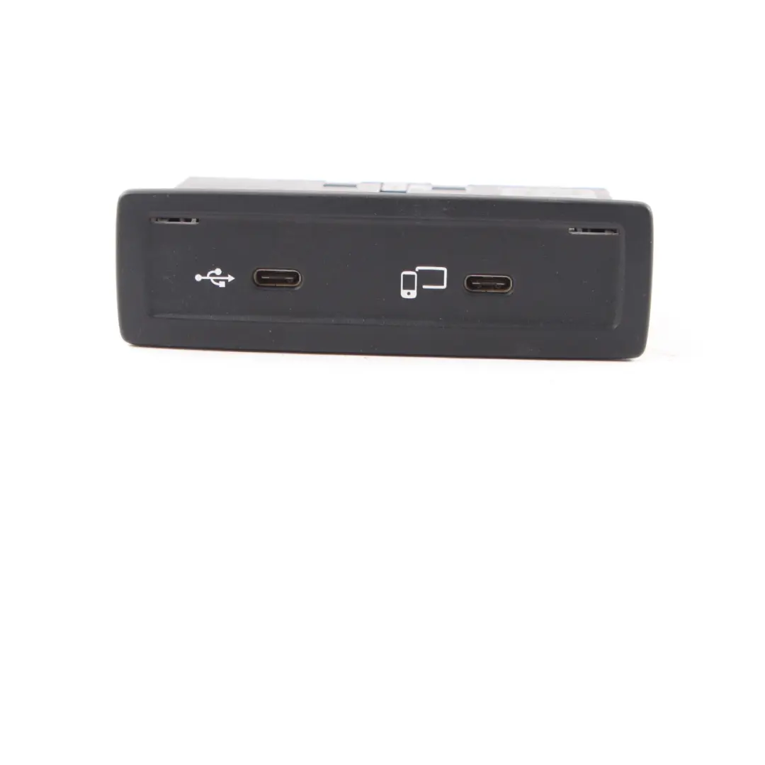 W167 W256 Gniazdo Port Złącze USB-C do Mercedes o numerze A1678201302 Mercedes W167 W256 Gniazdo Port Złącze USB-C - SKU A1678201302 - Numer Części A1678201302