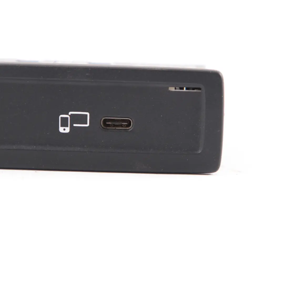 Mercedes W167 W256 USB Ladegerät Anschlusseinheit - SKU A1678201302 - Teilenummer A1678201302