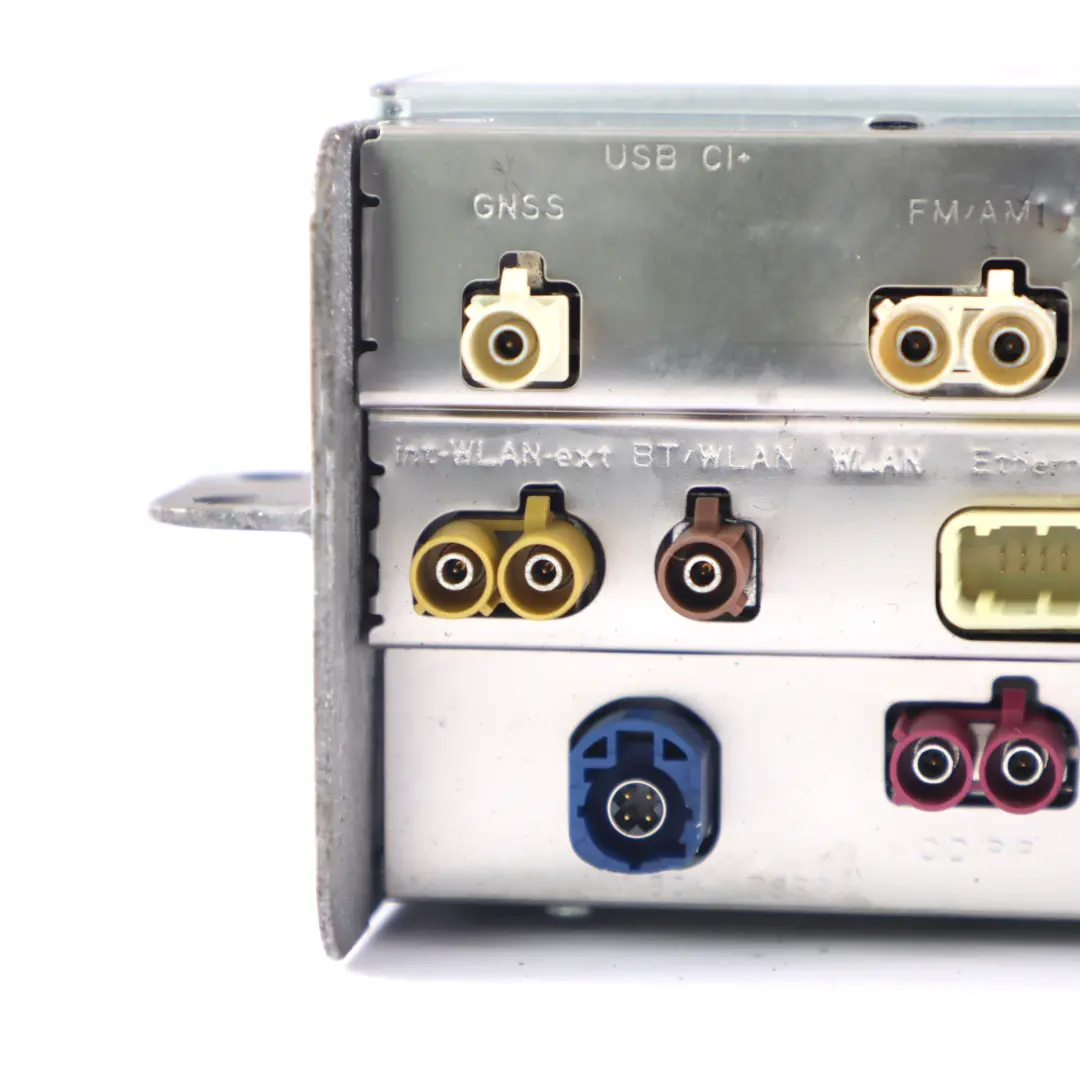 Mercedes W167 W177 Radio Reproductor estéreo Navegador satélite ECE - SKU A1679000111 - Número de pieza A1679000111