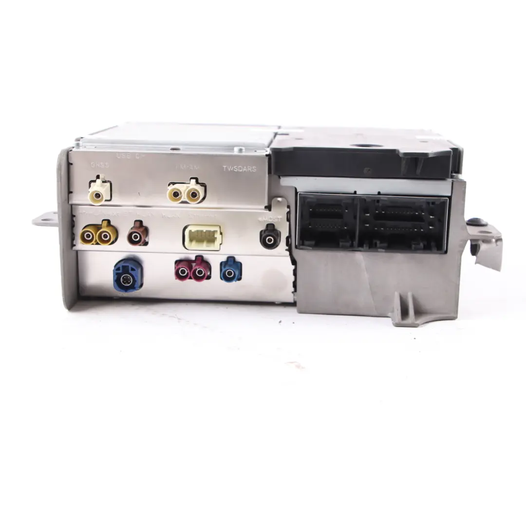 principale Lettore multimediale Audio Radio Controller per Mercedes V177 con numero di parte A1679001014 Mercedes V177 principale Lettore multimediale Audio Radio Controller - SKU A1679001014 - Numero di parte A1679001014