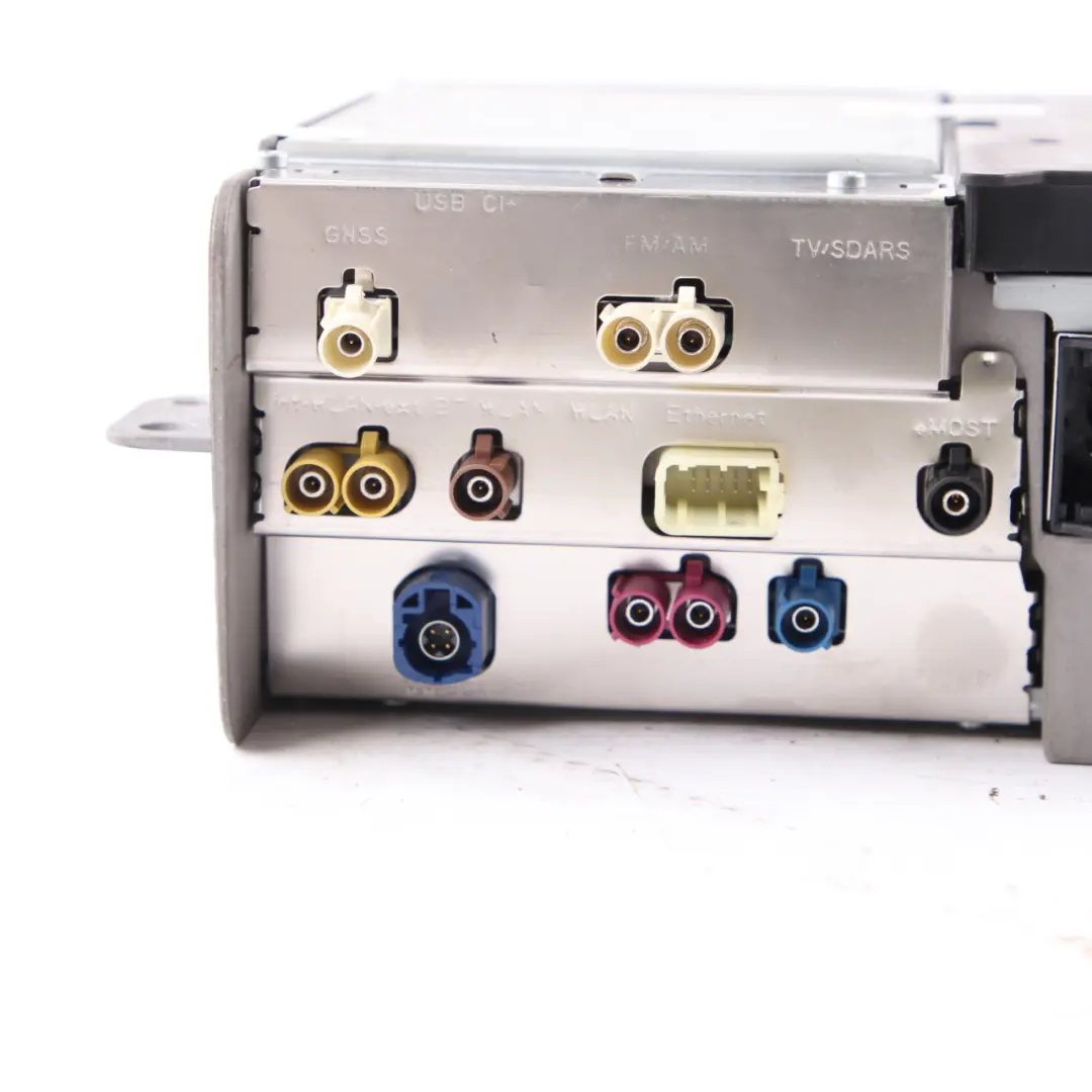 principale Lettore multimediale Audio Radio Controller per Mercedes V177 con numero di parte A1679001014 Mercedes V177 principale Lettore multimediale Audio Radio Controller - SKU A1679001014 - Numero di parte A1679001014