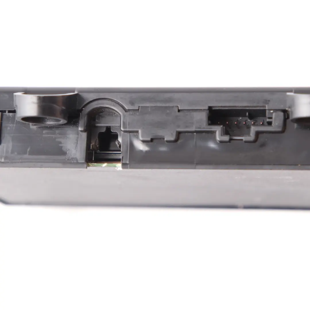 Module Télématique Commande Communication pour Mercedes W177 W247 à propos du numéro de pièce A1679008309 Mercedes W177 W247 Module Télématique Commande Communication - SKU A1679008309 - Numéro de pièce A1679008309