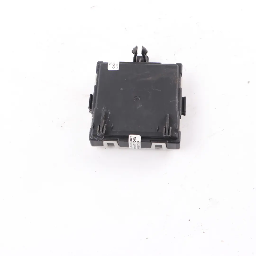 W907 W910 Front Door Module Control Unit Left N/S to Mercedes Sprinter with Part number A1679008405 Mercedes Sprinter W907 W910 Front Door Module Control Unit Left N/S - SKU A1679008405 - Part number A1679008405