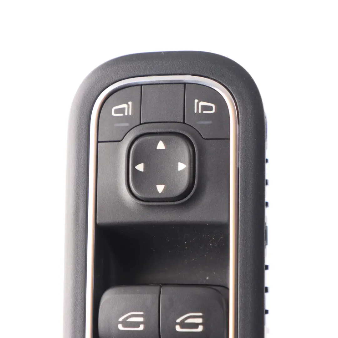 Interrupteur Mercedes W177 Lève vitre porte conducteur avant réglage rétroviseur pour à propos du numéro de pièce A1679050001 Interrupteur Mercedes W177 Lève vitre porte conducteur avant réglage rétroviseur - SKU A1679050001 - Numéro de pièce A1679050001