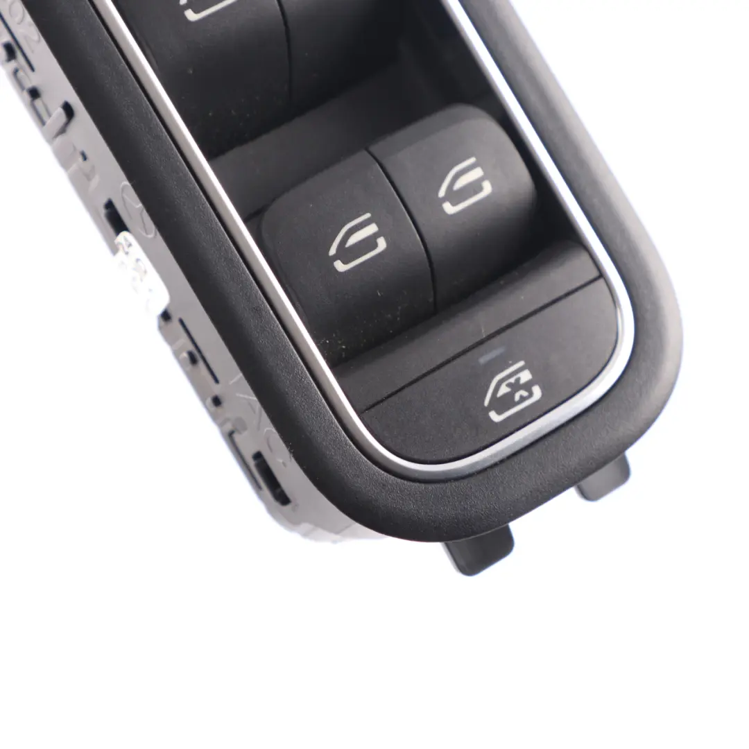 Interrupteur Mercedes W177 Lève vitre porte conducteur avant réglage rétroviseur pour à propos du numéro de pièce A1679050001 Interrupteur Mercedes W177 Lève vitre porte conducteur avant réglage rétroviseur - SKU A1679050001 - Numéro de pièce A1679050001
