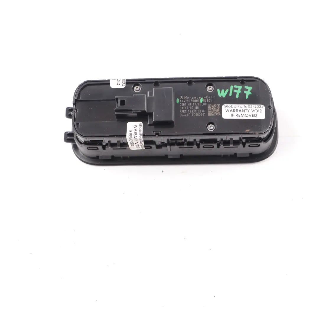 Interrupteur Mercedes W177 Lève vitre porte conducteur avant réglage rétroviseur pour à propos du numéro de pièce A1679050001 Interrupteur Mercedes W177 Lève vitre porte conducteur avant réglage rétroviseur - SKU A1679050001 - Numéro de pièce A1679050001