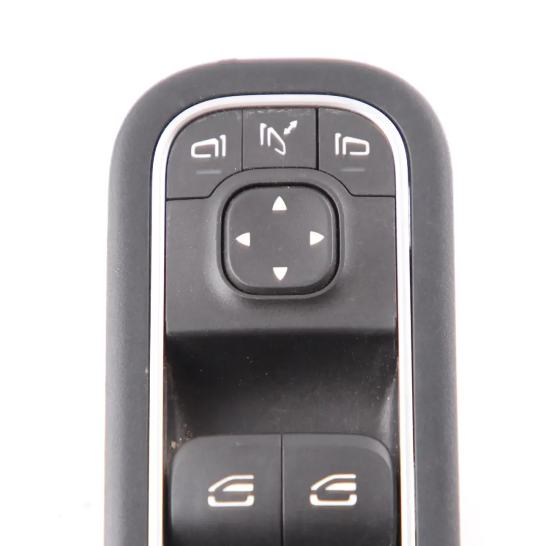 Przełącznik Panel Sterowania Szyb Lusterek do Mercedes W177 W247 o numerze A1679050101 Mercedes W177 W247 Przełącznik Panel Sterowania Szyb Lusterek - SKU A1679050101 - Numer Części A1679050101