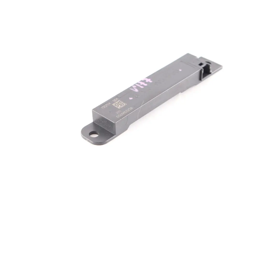 Ricevitore antenna Mercedes W177 W247 W907 Modulo unità di controllo per con numero di parte A1679054700 Ricevitore antenna Mercedes W177 W247 W907 Modulo unità di controllo - SKU A1679054700 - Numero di parte A1679054700