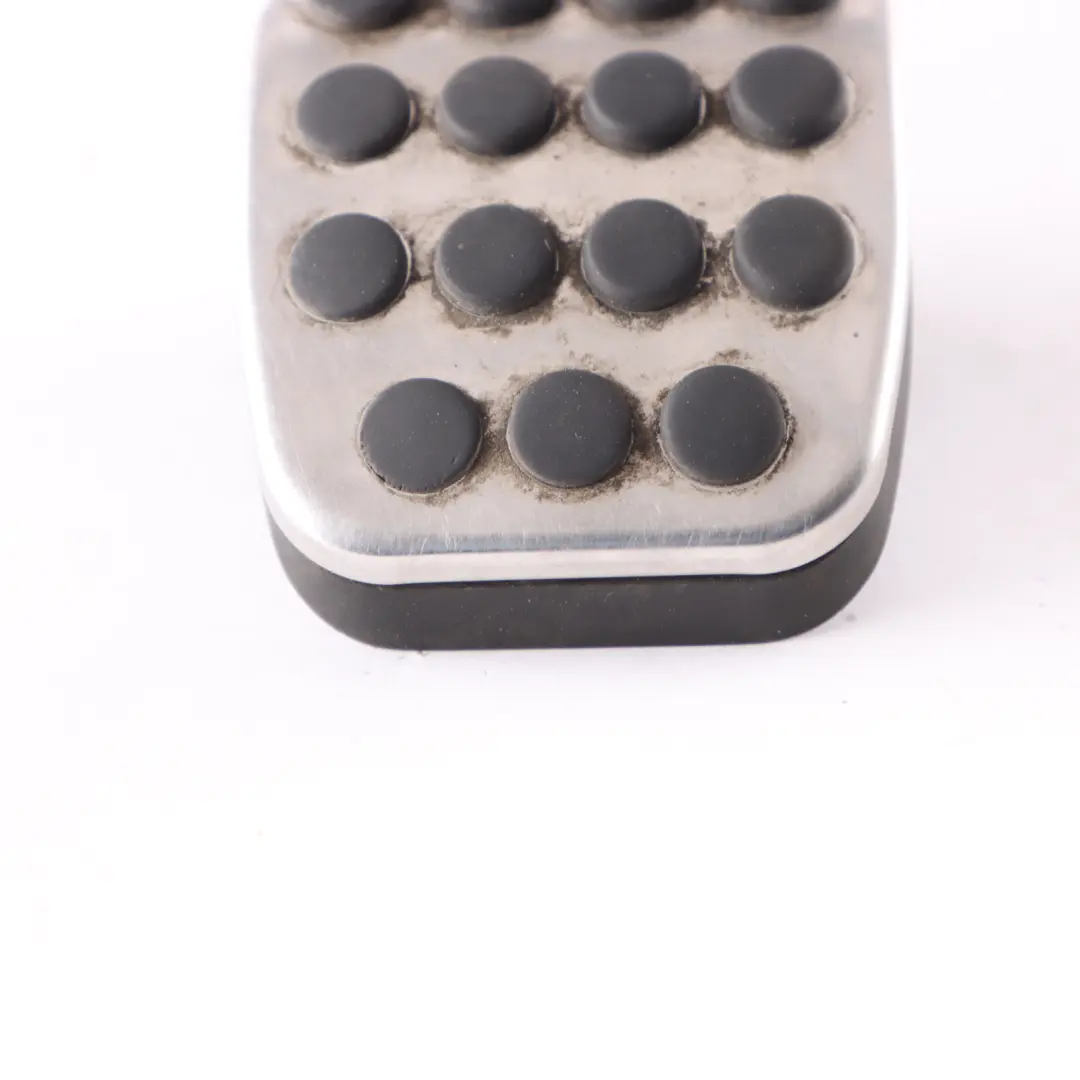 Mercedes W176 Pedal de Embrague Cubre Pedal Panel - SKU A1682900082 - Número de pieza A1682900082