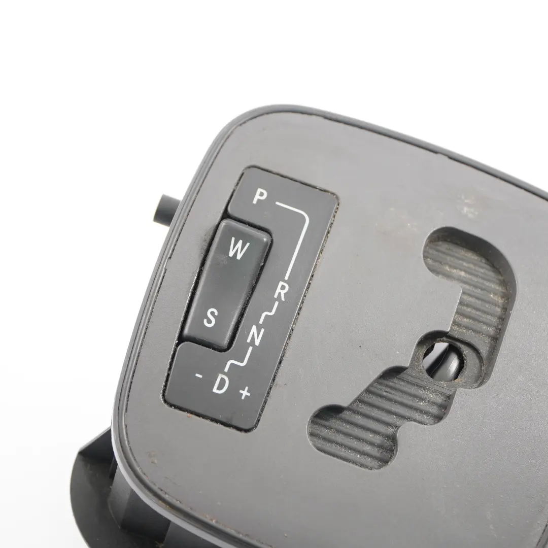 Tapa Selector Mercedes W168 Indicador Unidad Cambio Embellecedor A1685400044 para con número de pieza A1683740188 Tapa Selector Mercedes W168 Indicador Unidad Cambio Embellecedor A1685400044 - SKU A1683740188-1 - Número de pieza A1683740188