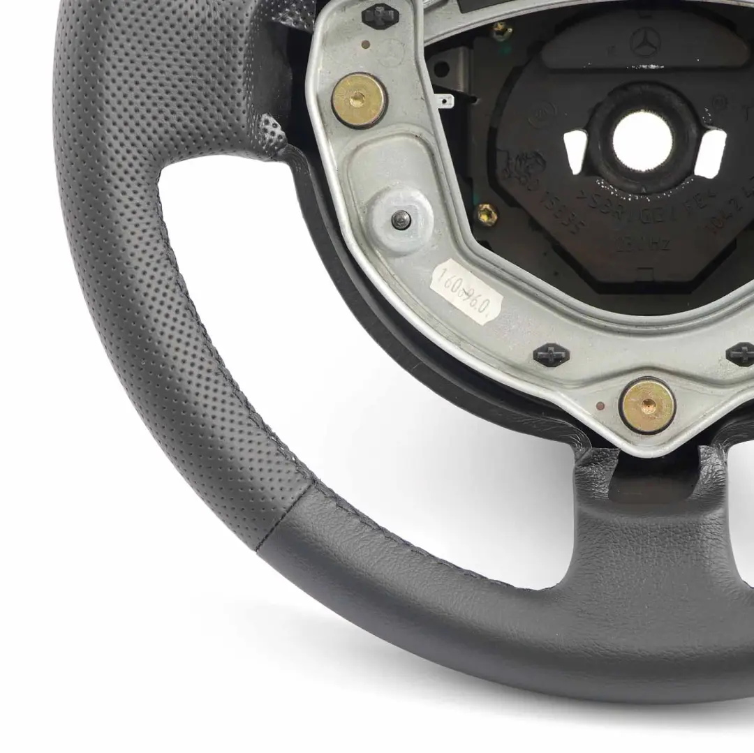  Mercedes-Benz Clase A W168 NUEVO Volante de Cuero Negro - SKU A1684600503-1 - Número de pieza A1684600503