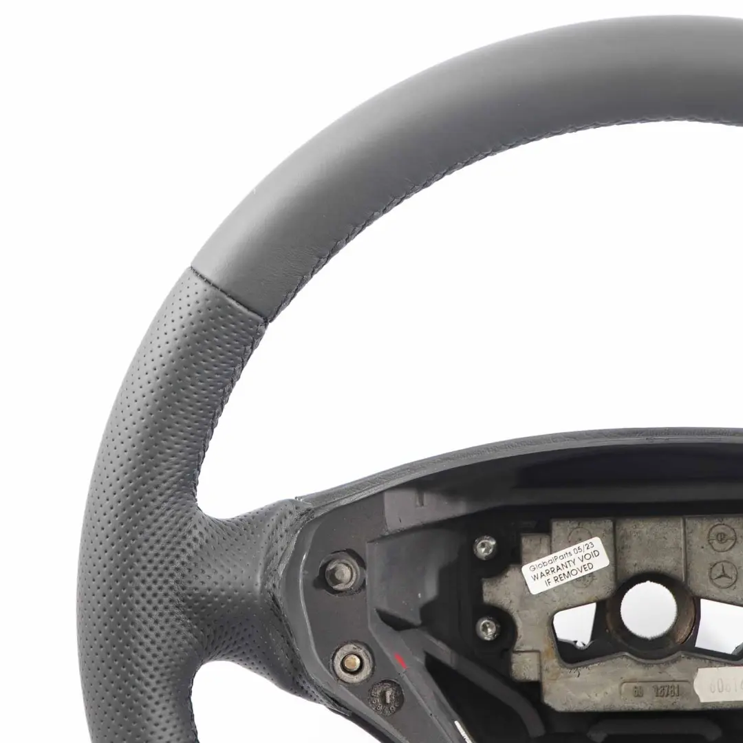 Mercedes-Benz Clase A W168 NUEVO volante de cuero con hilos negros - SKU A1684600803-1 - Número de pieza A1684600803