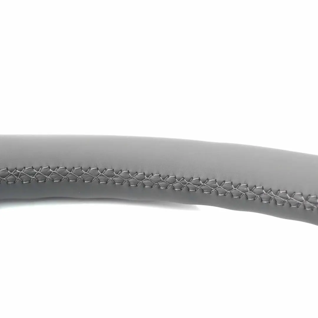 NEU Grau Leder Lenkrad Lederlenkrad Grau Fäden für Mercedes W168 mit Teilenummer A1684600903 Mercedes W168 NEU Grau Leder Lenkrad Lederlenkrad Grau Fäden - SKU A1684600903-1 - Teilenummer A1684600903