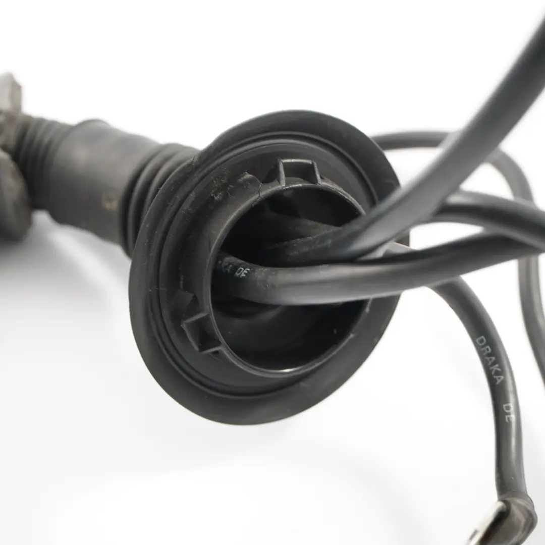 Kabel Akumulatora Plusowy do Mercedes W168 o numerze A1685400230 Mercedes W168 Kabel Akumulatora Plusowy - SKU A1685400230 - Numer Części A1685400230