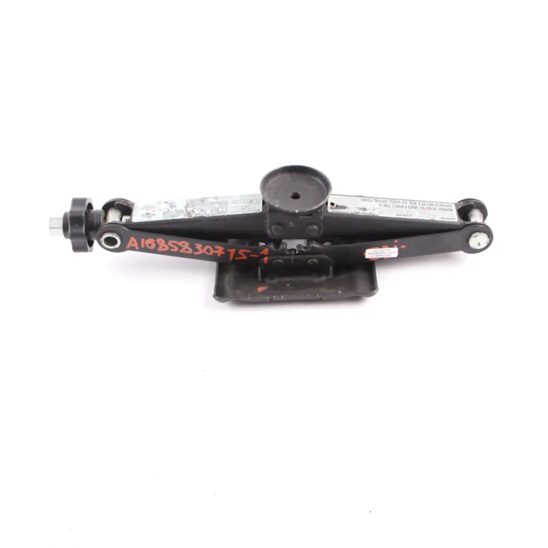 Gato elevador coche Mercedes W168 W169 W245 Herramienta emergencia para con número de pieza A1685830715 Gato elevador coche Mercedes W168 W169 W245 Herramienta emergencia - SKU A1685830715-1 - Número de pieza A1685830715