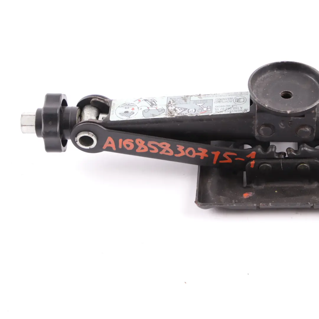 Gato elevador coche Mercedes W168 W169 W245 Herramienta emergencia para con número de pieza A1685830715 Gato elevador coche Mercedes W168 W169 W245 Herramienta emergencia - SKU A1685830715-1 - Número de pieza A1685830715