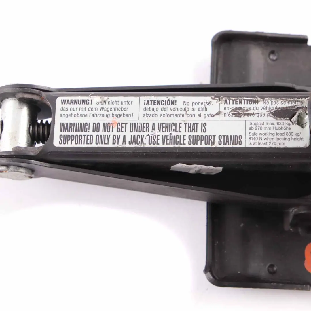 Gato elevador coche Mercedes W168 W169 W245 Herramienta emergencia para con número de pieza A1685830715 Gato elevador coche Mercedes W168 W169 W245 Herramienta emergencia - SKU A1685830715-1 - Número de pieza A1685830715