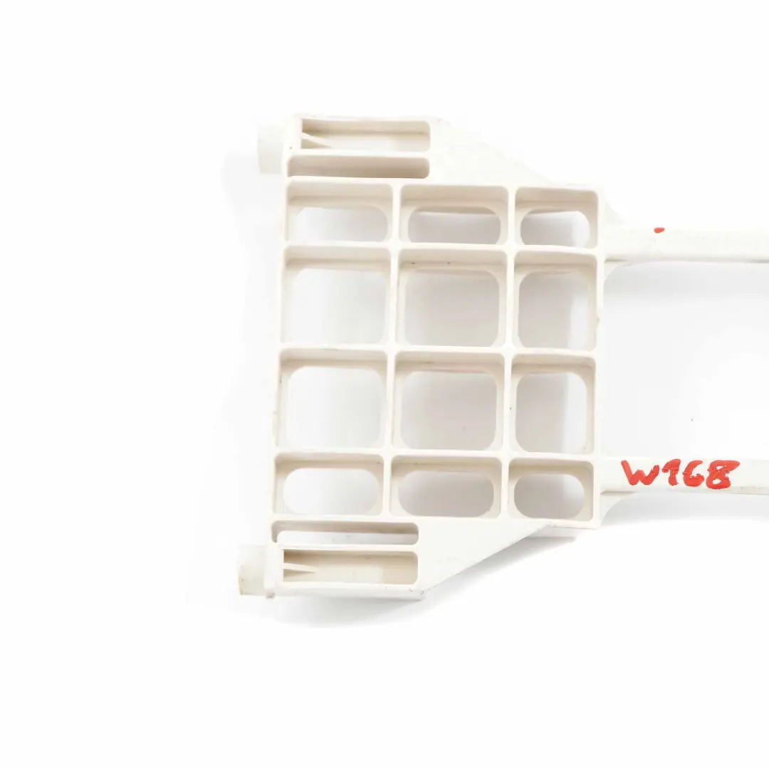 Batteria Supporto Portabatterie Anteriore per Mercedes W168 con numero di parte A1686100336 Mercedes W168 Batteria Supporto Portabatterie Anteriore - SKU A1686100336 - Numero di parte A1686100336