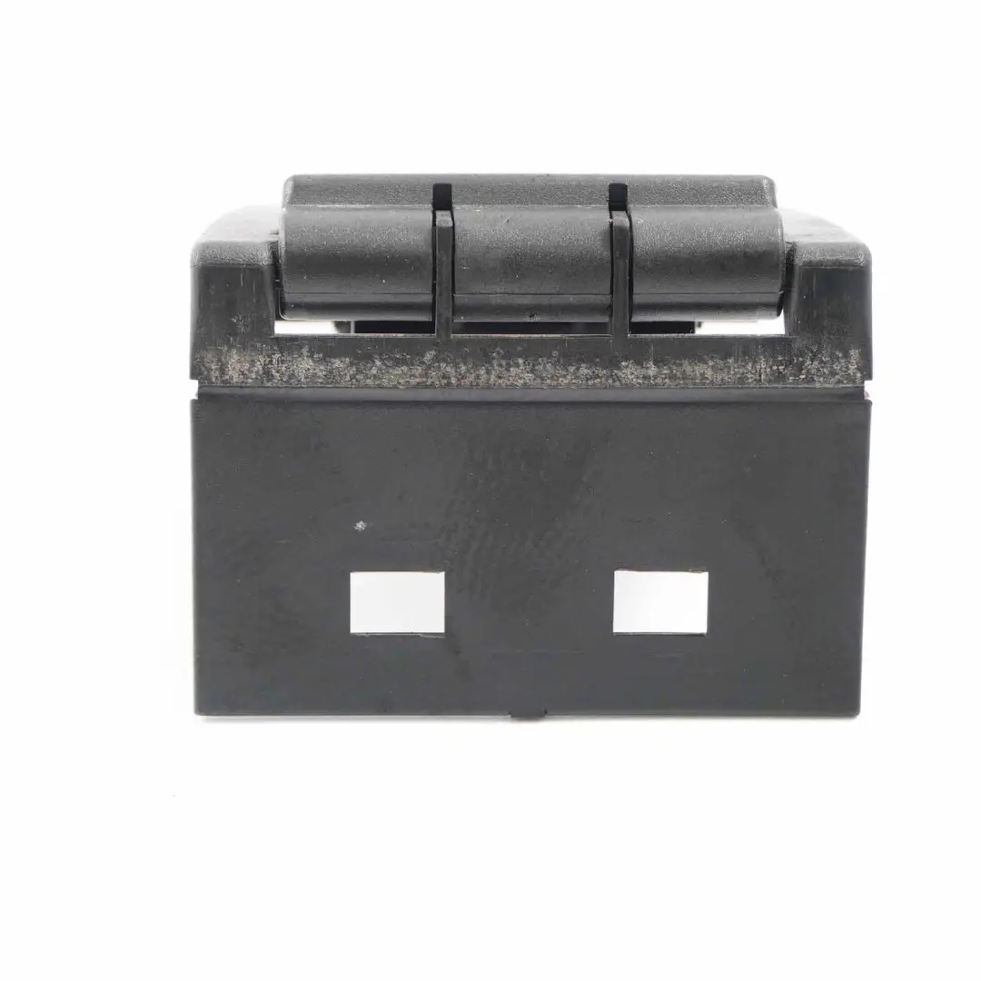 Soporte de montaje de la manija de piso para Mercedes W168 con número de pieza A1686801414 Mercedes W168 Soporte de montaje de la manija de piso - SKU A1686801414 - Número de pieza A1686801414