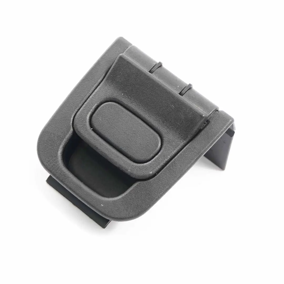 Soporte de montaje de la manija de piso para Mercedes W168 con número de pieza A1686801414 Mercedes W168 Soporte de montaje de la manija de piso - SKU A1686801414 - Número de pieza A1686801414