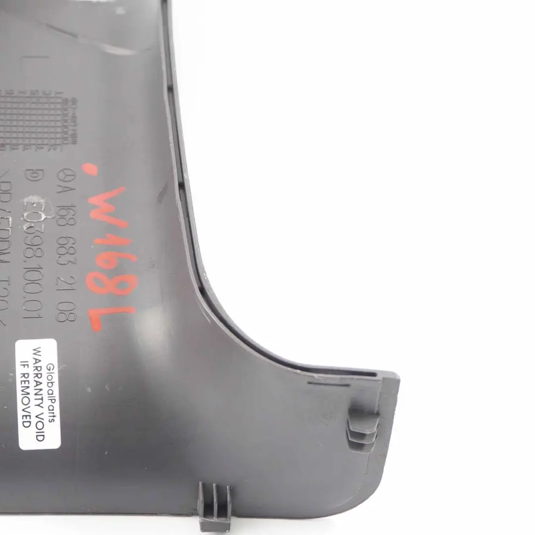  Housse accoudoir Mercedes W168 Console Centrale Panneau Noir Gauche - SKU A1686832108 - Numéro de pièce A1686832108