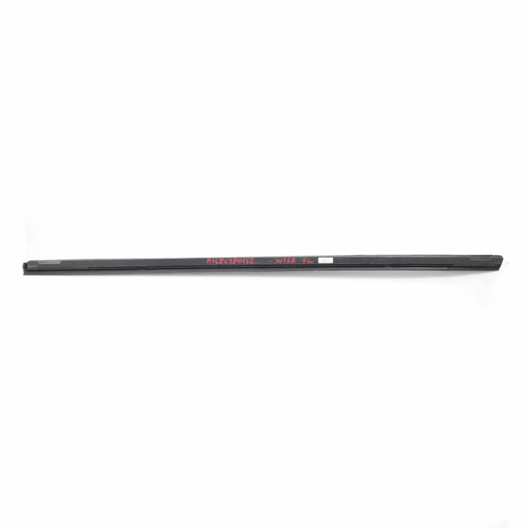 Mercedes W168 Panneau de Porte Avant Gauche - SKU A1686980162 - Numéro de pièce A1686980162