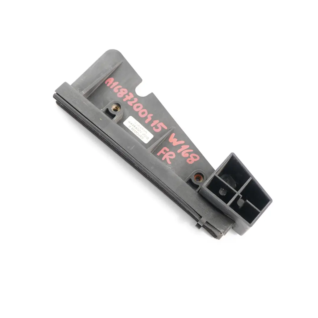 Listwa Szyby Drzwi Prawy Przód do Mercedes W168 o numerze A1687200415 Mercedes W168 Listwa Szyby Drzwi Prawy Przód - SKU A1687200415 - Numer Części A1687200415