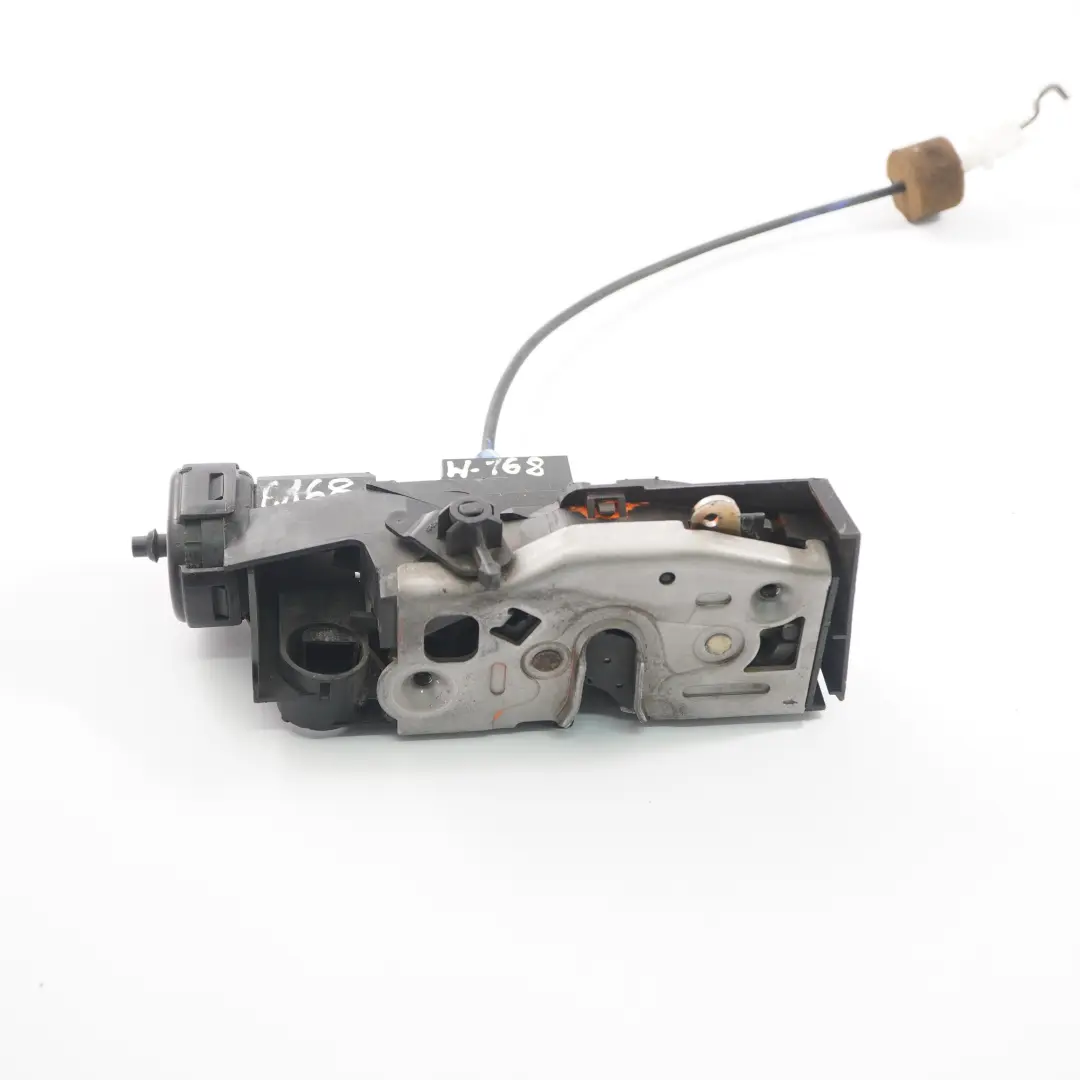 Actuador del Mecanismo de la Puerta Trasera Izquierda para Mercedes W168 con número de pieza A1687301535 Mercedes W168 Actuador del Mecanismo de la Puerta Trasera Izquierda - SKU A1687301535 - Número de pieza A1687301535