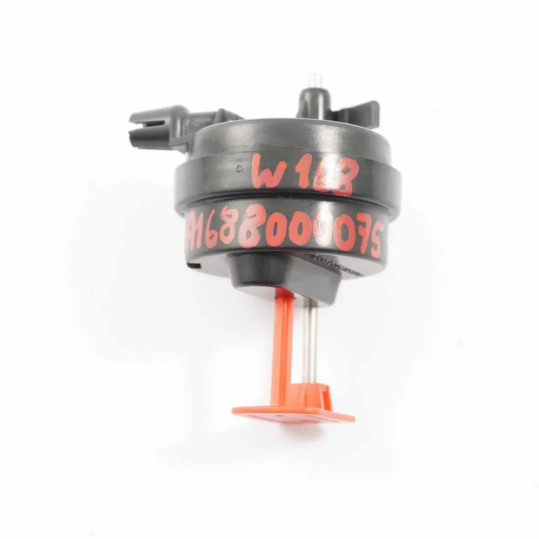 Zamek Mechanizm Klapki Wlewu Paliwa do Mercedes W168 o numerze A1688000075 Mercedes W168 Zamek Mechanizm Klapki Wlewu Paliwa - SKU A1688000075-1 - Numer Części A1688000075