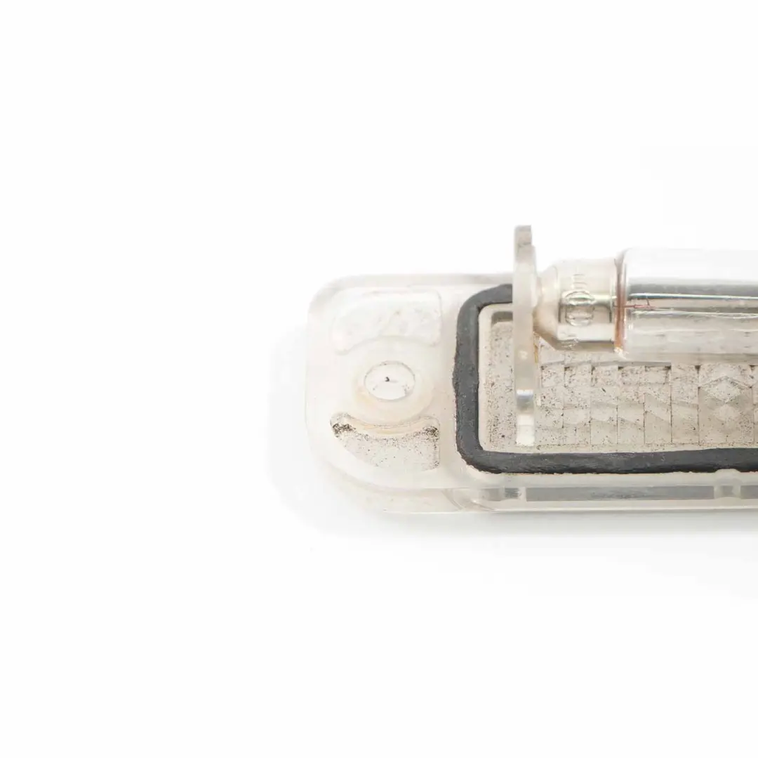 Kennzeichenleuchte Nummernschildleuchte A-Klasse für Mercedes W168 mit Teilenummer A1688200256 Mercedes W168 Kennzeichenleuchte Nummernschildleuchte A-Klasse - SKU A1688200256 - Teilenummer A1688200256